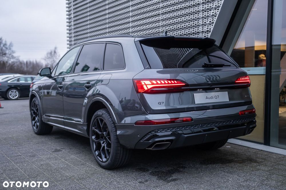 Audi Q7 - 3