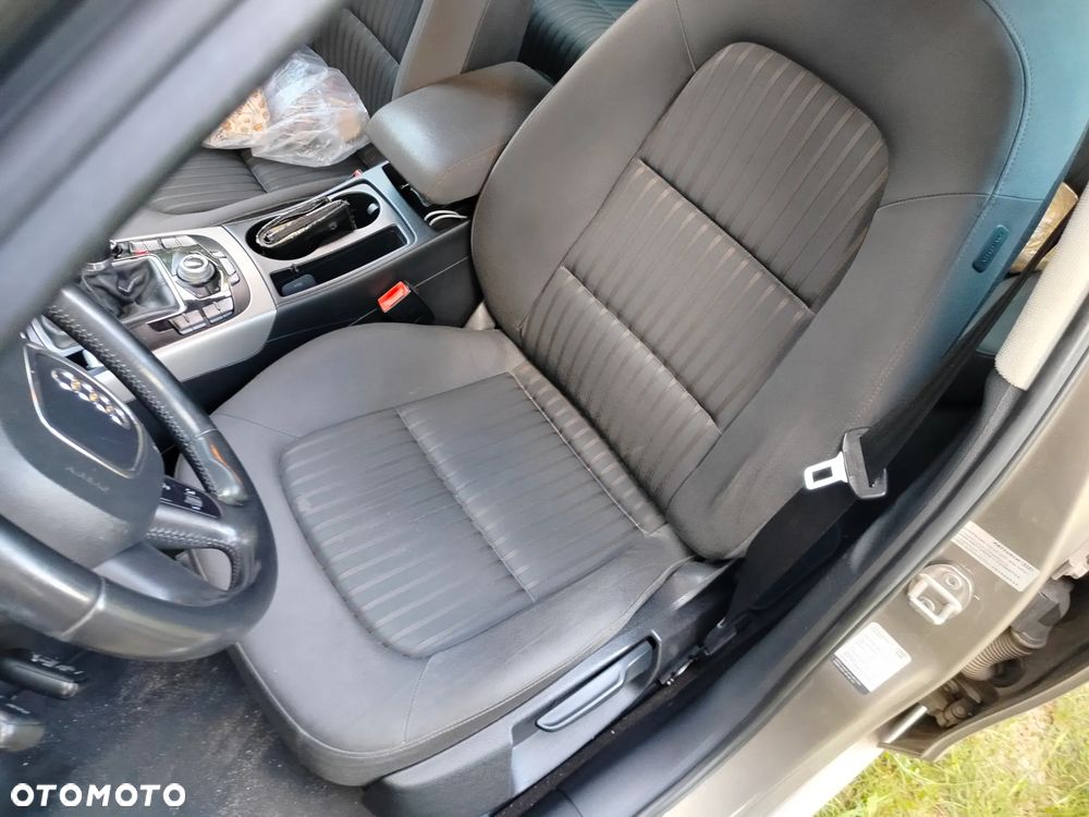 Audi A4 Avant 2.0 TDI - 6