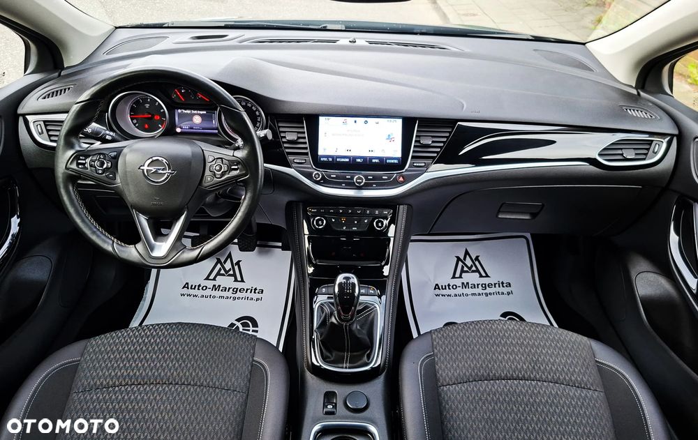 Opel Astra 1.4 Turbo Business - 35