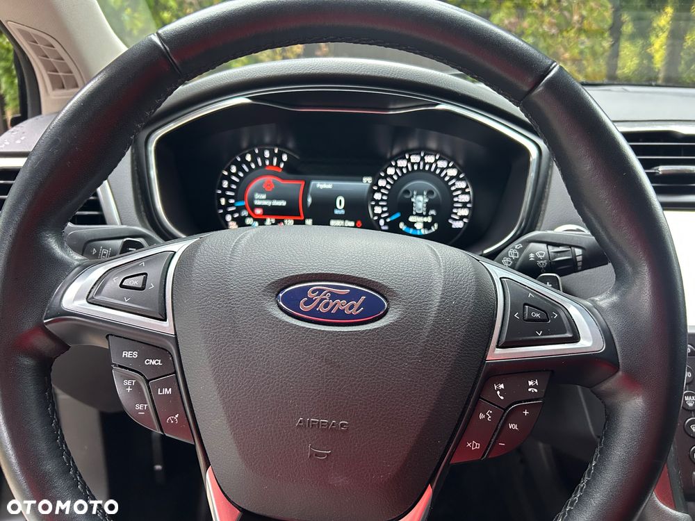 Ford Mondeo 2.0 EcoBlue Titanium - 31