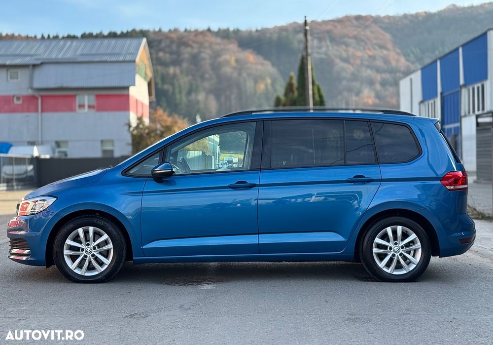 Volkswagen Touran 2.0 TDI SCR (BlueMotion Technology) DSG Comfortline - 9