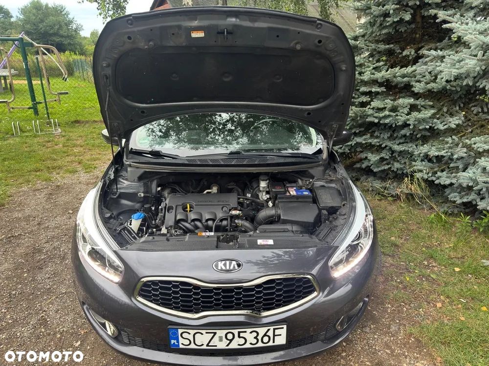 Kia Ceed - 10