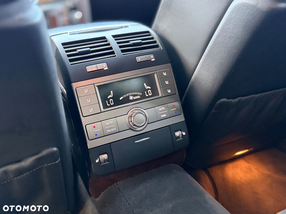 Volkswagen Phaeton 3.0 V6 TDI DPF 4MOTION Automatik (5 Sitzer) - 14