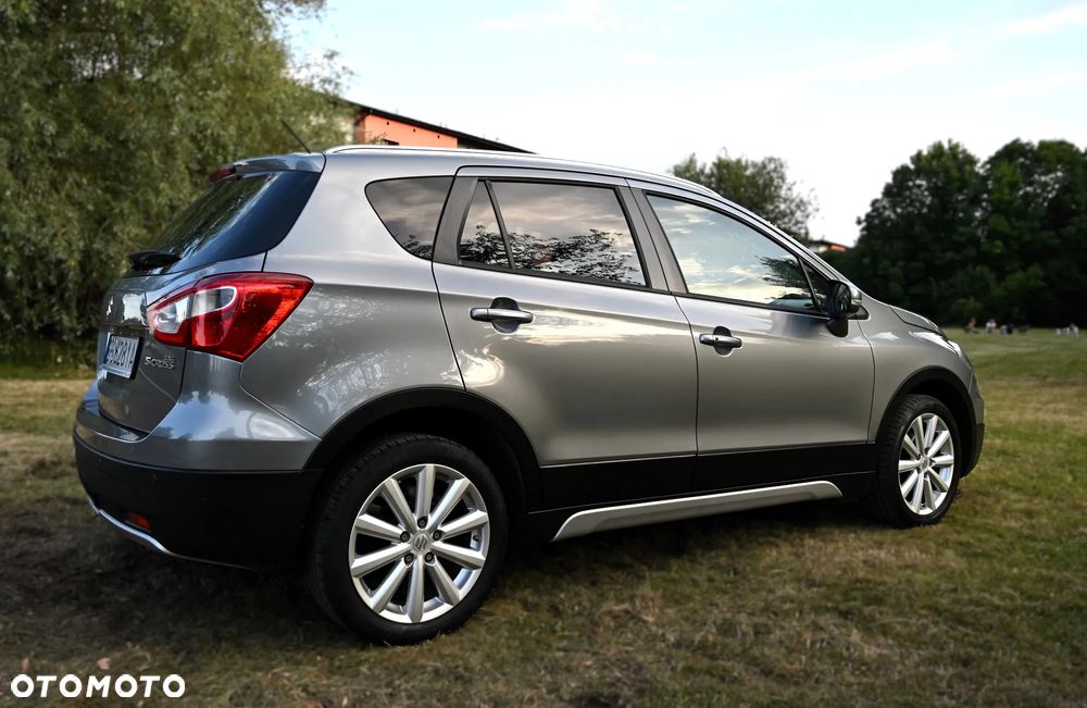 Suzuki SX4 - 25