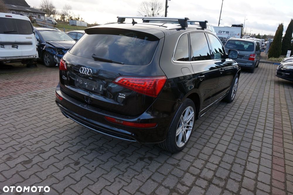 AUDI Q5 I 8R 2009 LZ9Y 2.0 TDI CAHA 170KM KWT CZARNY na części - 5