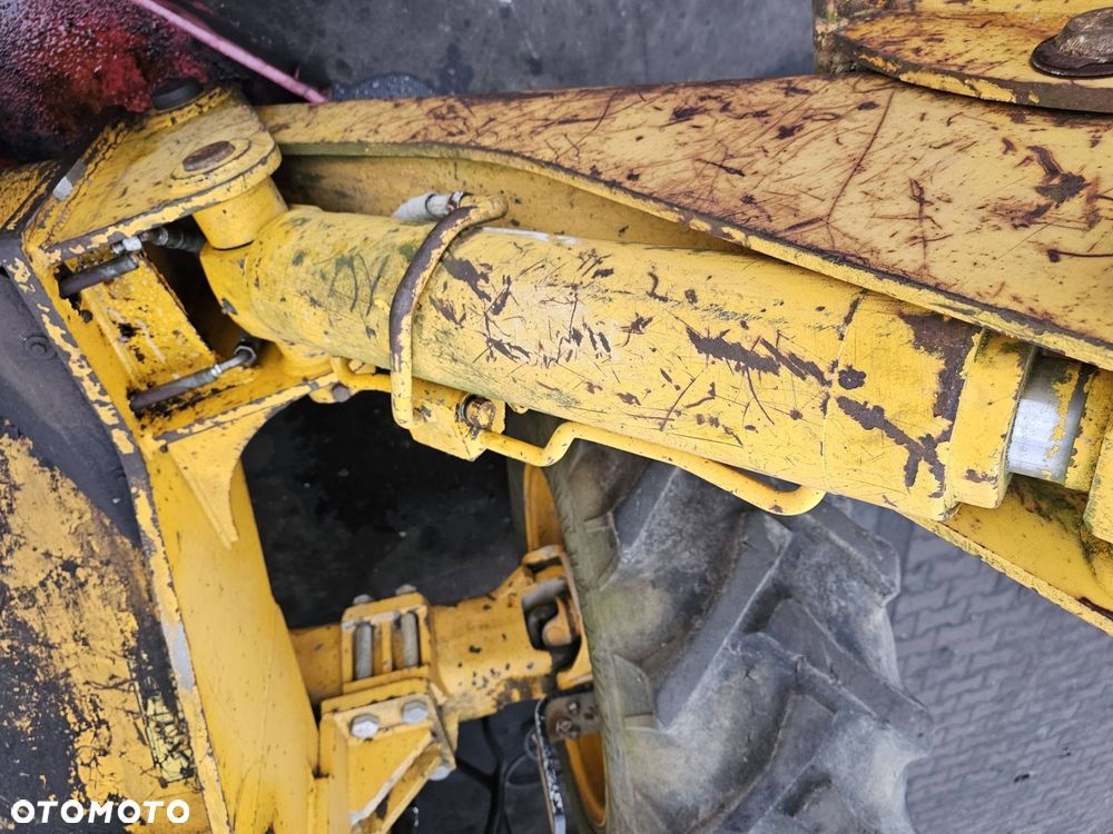 SIŁOWNIK HYDRAULICZNY JCB 535-125 ŁAPY PRAWY - 3