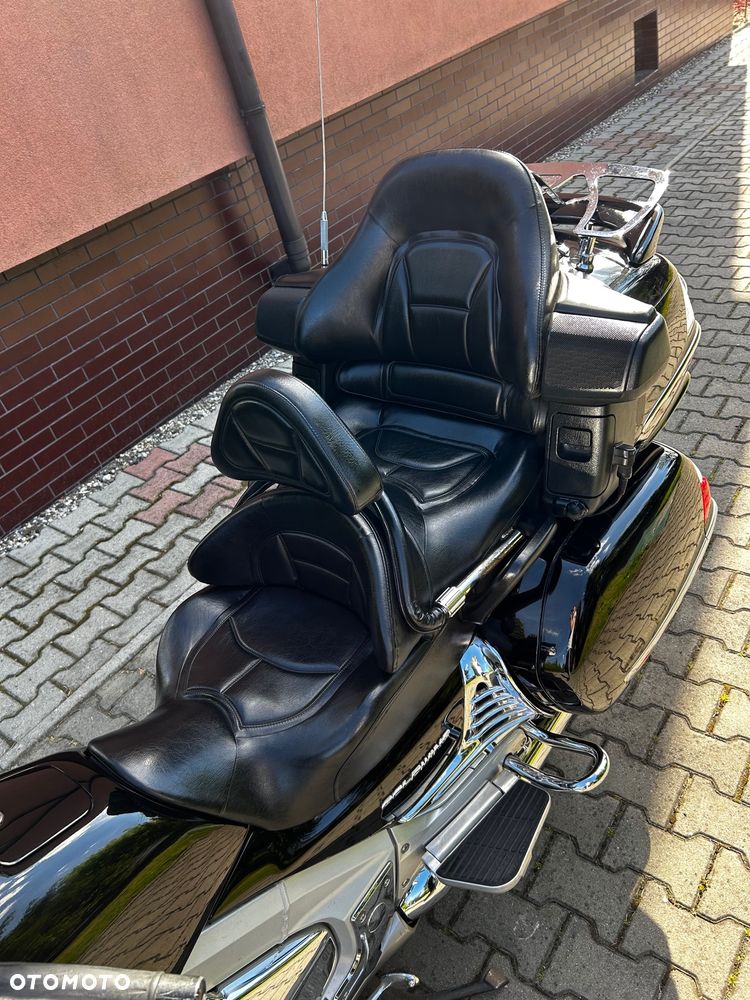 Honda GL - 9