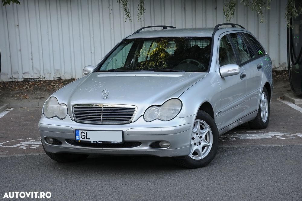 Mercedes-Benz C - 1