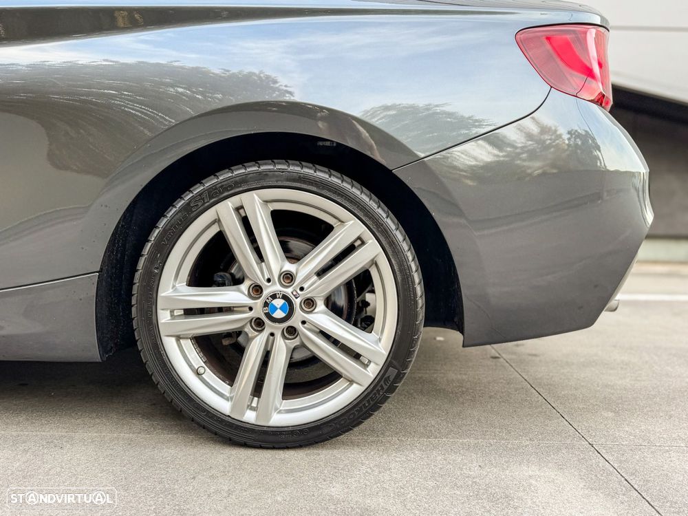 BMW 218 - 15