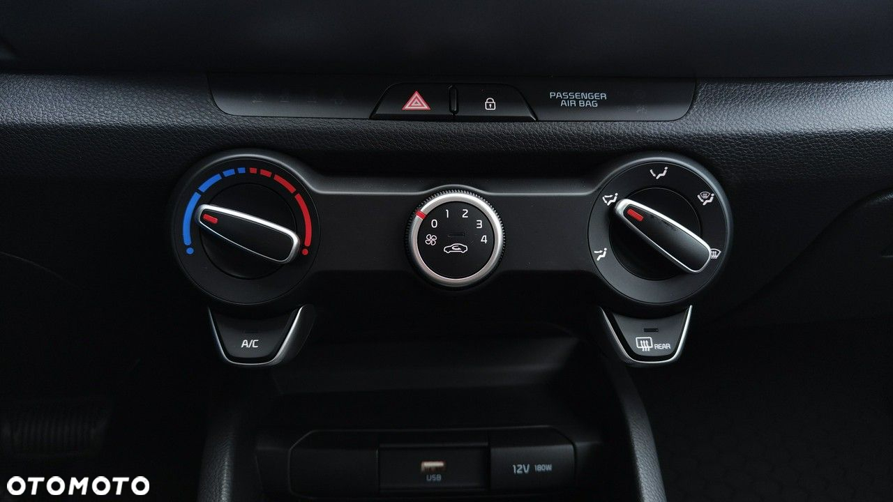 Kia Stonic - 20