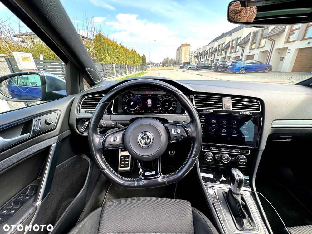 Volkswagen Golf - 7