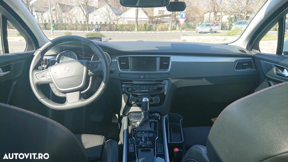 Peugeot 508 2.2 HDI FAP BVA GT - 9