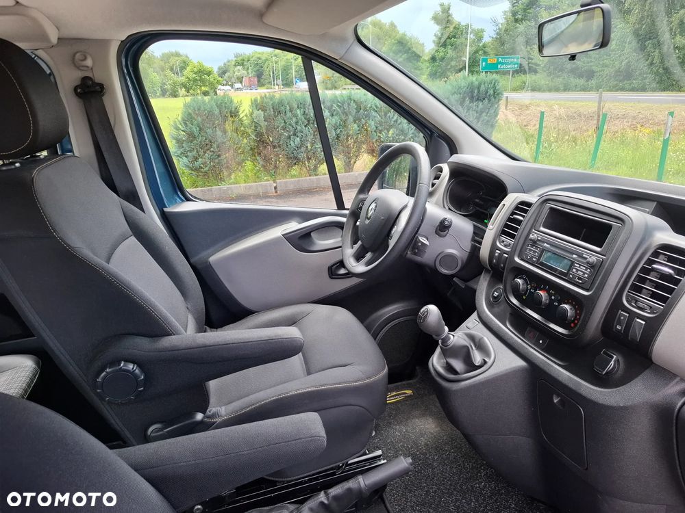 Renault Trafic - 28
