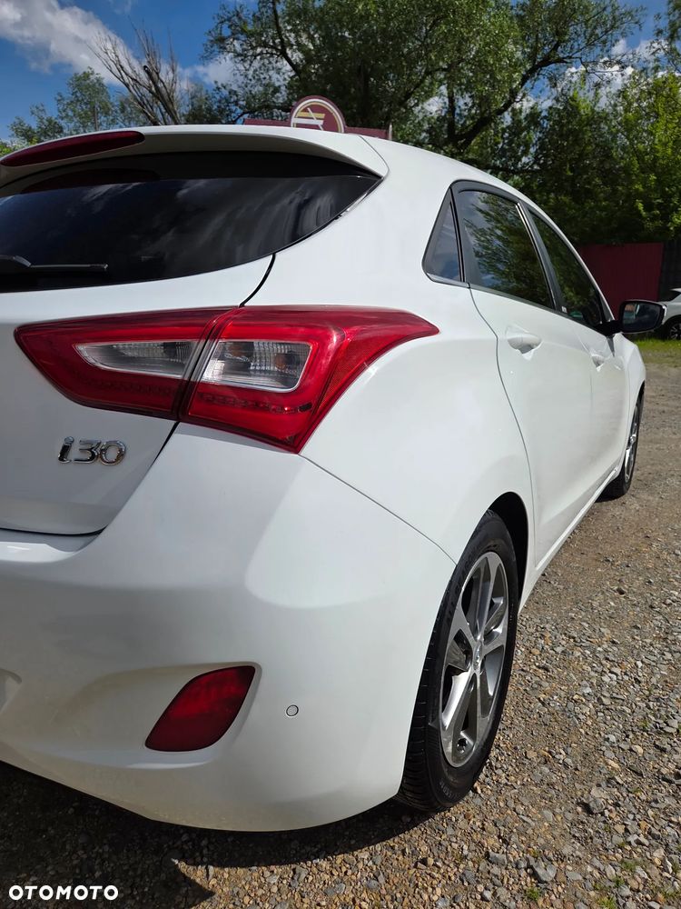 Hyundai i30 1.4 Style - 9