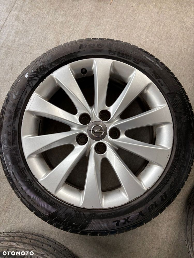 Opel Insignia 2.0 CDTI Design Edition - 15