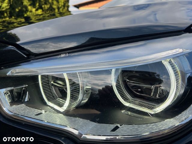 BMW Seria 5 530d xDrive - 16