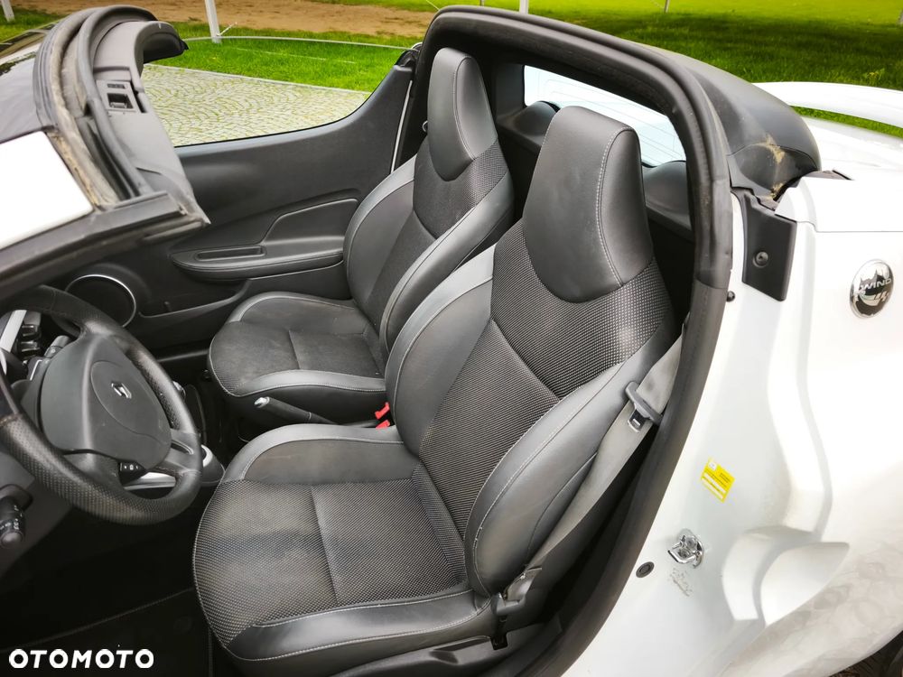 Renault Wind TCe 100 Night and Day - 14