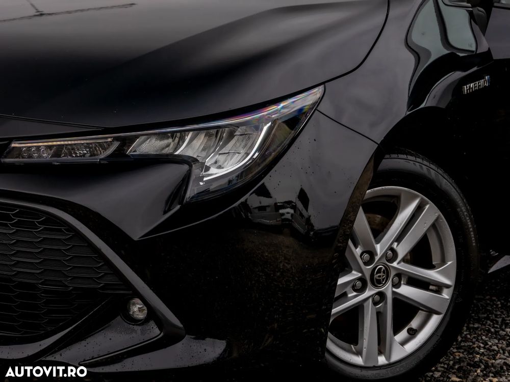 Toyota Corolla 2.0 Hybrid Business Edition - 11
