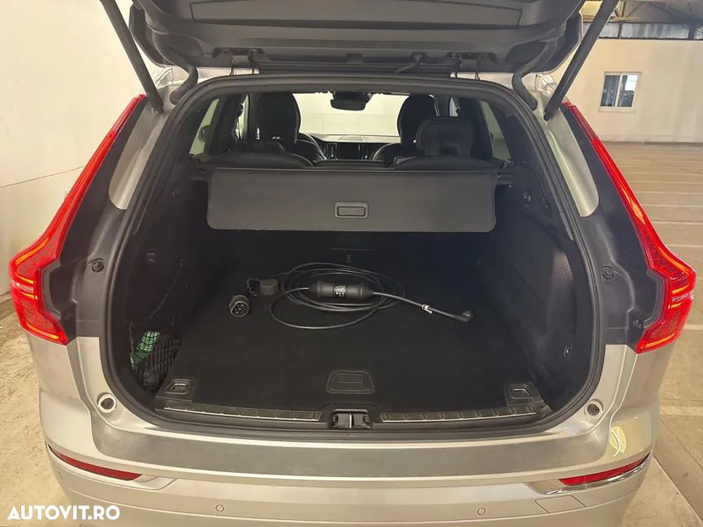 Volvo XC 60 T8 AWD Recharge Geartronic Inscription - 8