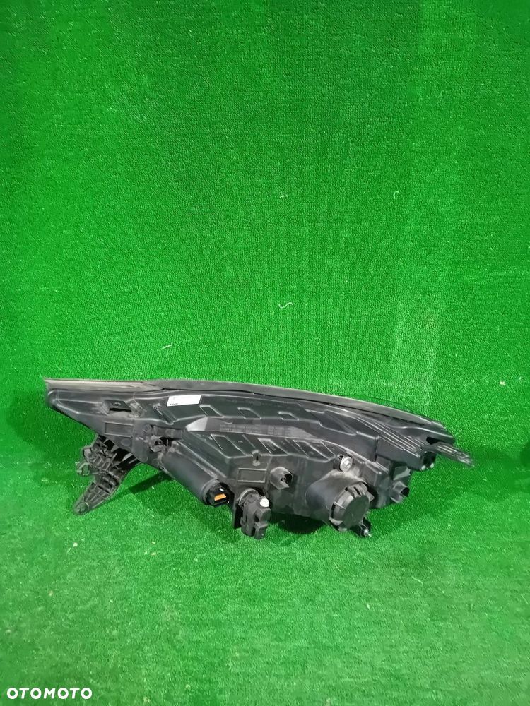 REFLEKTOR PRAWY PRZÓD SSANGYONG REXTON II LIFT 20- FULL LED NR.794 - 4