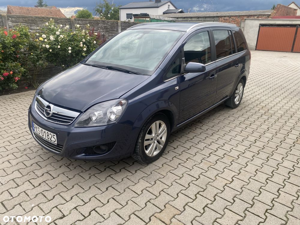 Opel Zafira - 1
