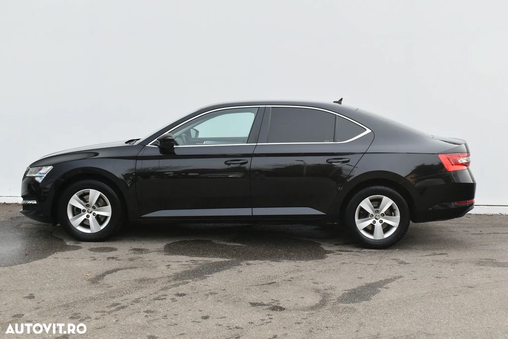 Skoda Superb 2.0 TDI DSG Ambition - 7