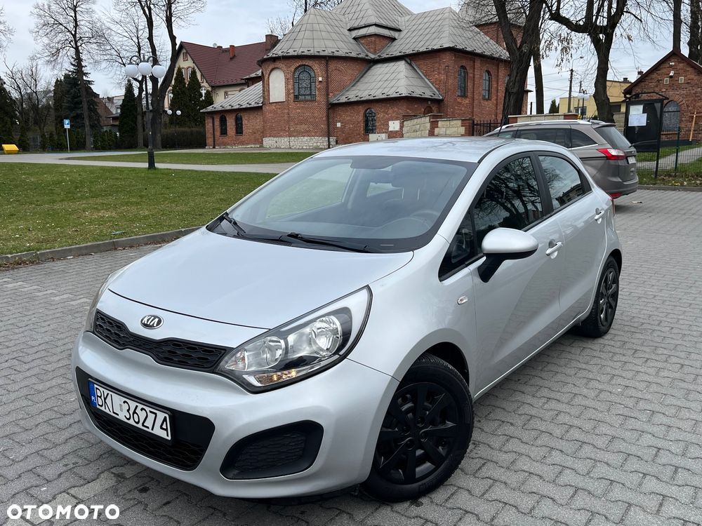 Kia Rio 1.1 crdi M - 1