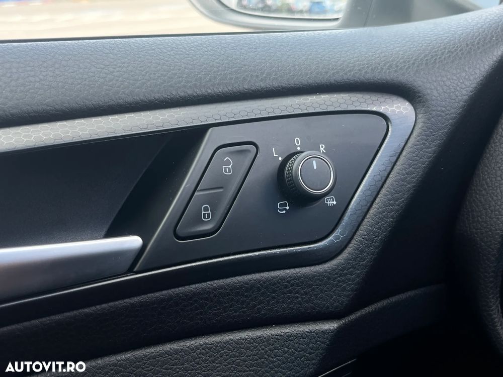 Volkswagen Golf 1.4 GTE Plug-In-Hybrid DSG - 20