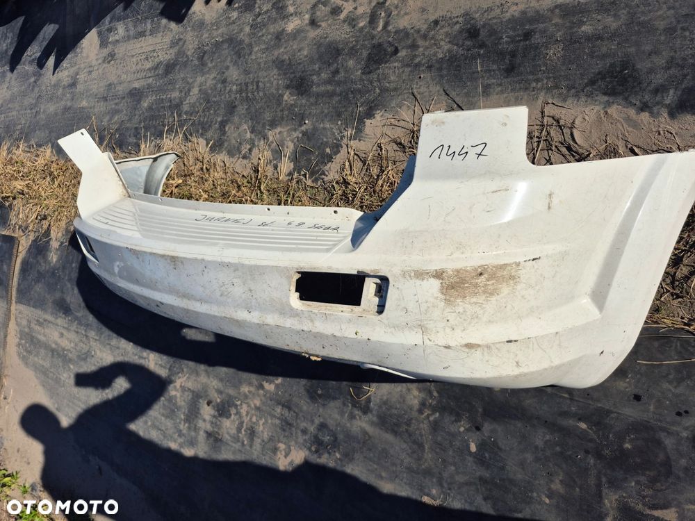 Zderzak Tył Dodge Yourney Przed Lift 2008-2011r - 1