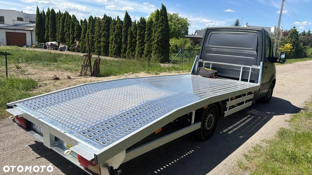 Mercedes-Benz Sprinter - 27