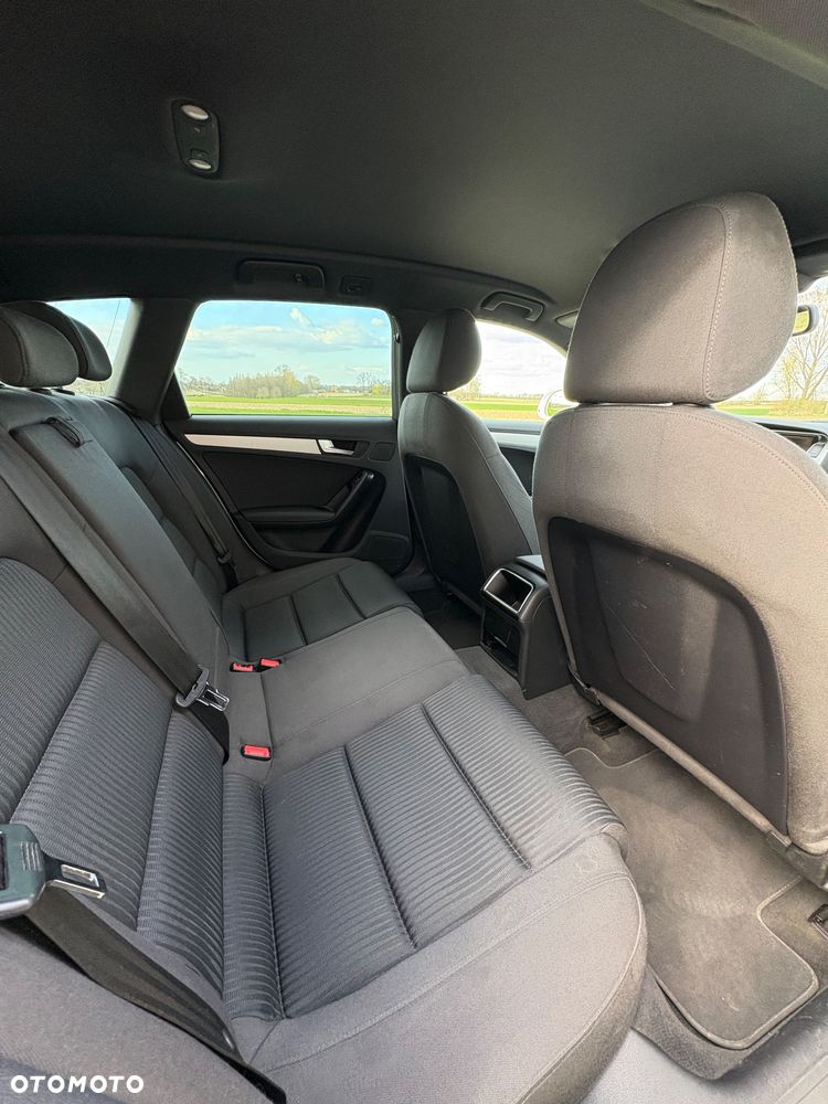 Audi A4 Avant 2.0 TDI - 11