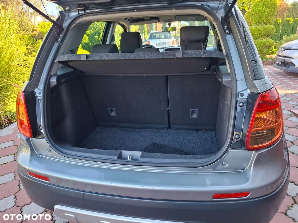 Fiat Sedici 1.6 16V 4x4 Luxury - 17