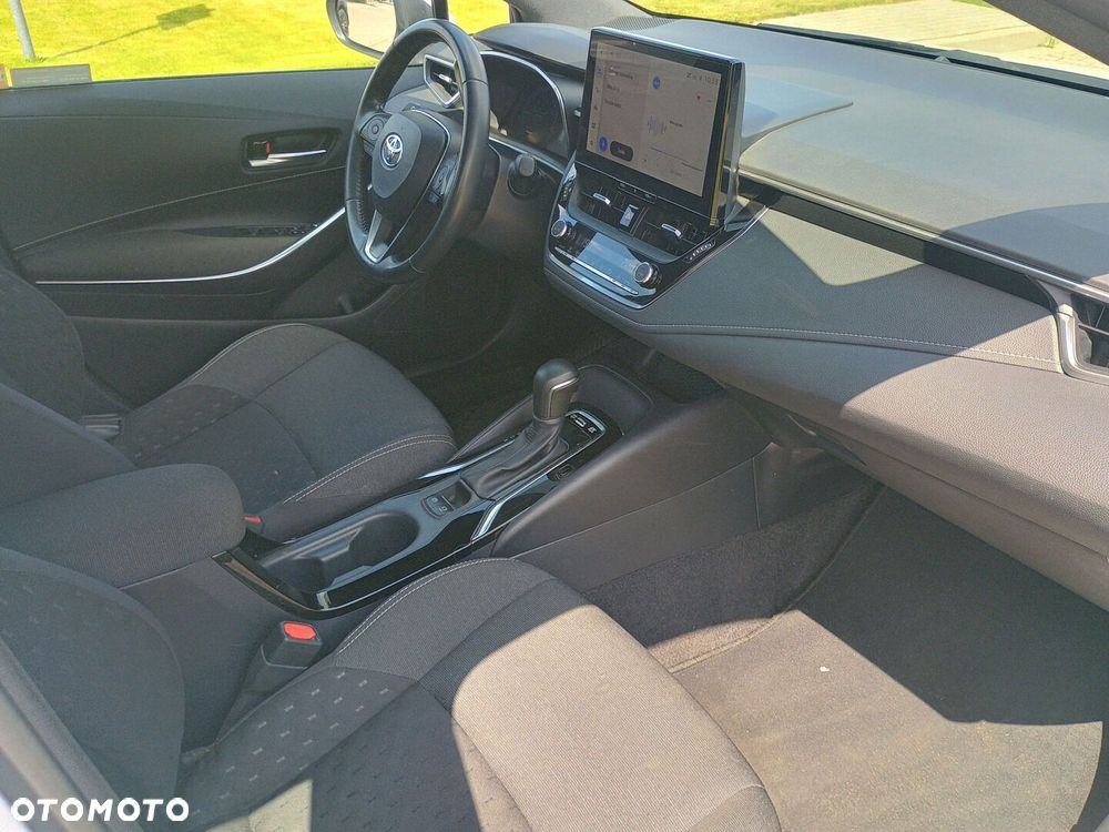 Toyota Corolla 1.8 Hybrid Comfort - 12