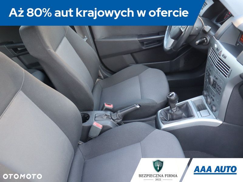 Opel Astra - 11