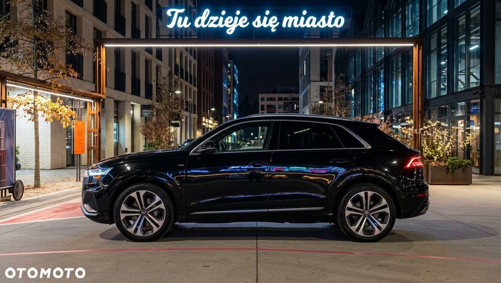 Audi Q8 55 TFSI mHEV Quattro Tiptronic - 2