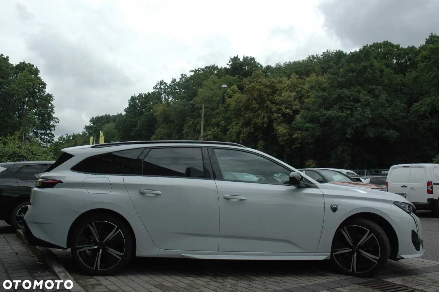 Peugeot 308 1.2 PureTech GT S&S EAT8 - 3