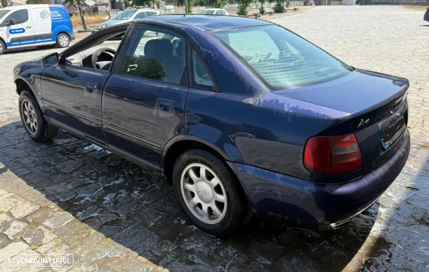 Audi A4 B5 1.9 TDi Ano 1997 Para Peças - 1