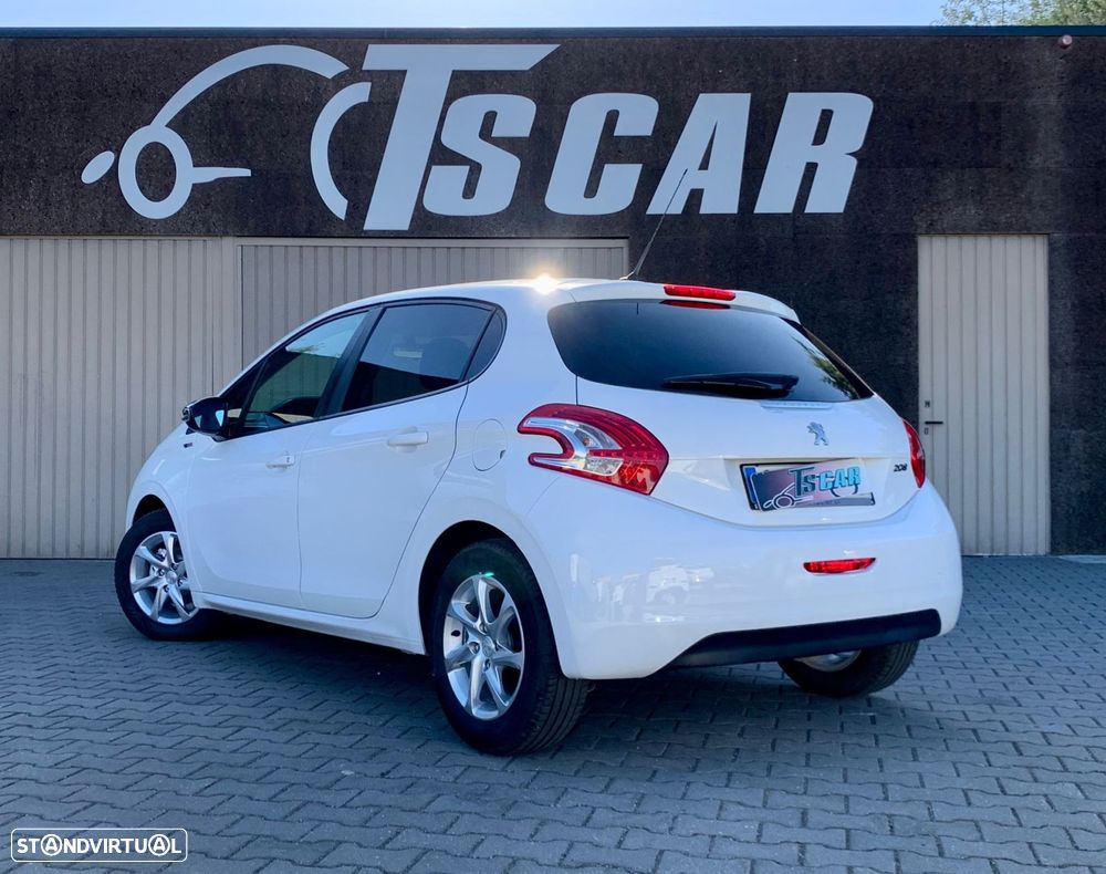 Peugeot 208 HDi 68 Access - 8