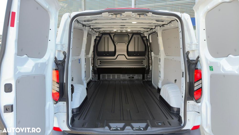 Ford Transit Custom - 12