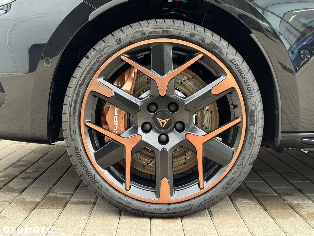 Cupra Leon Sportstourer 2.0 TSI 4Drive VZ DSG - 19