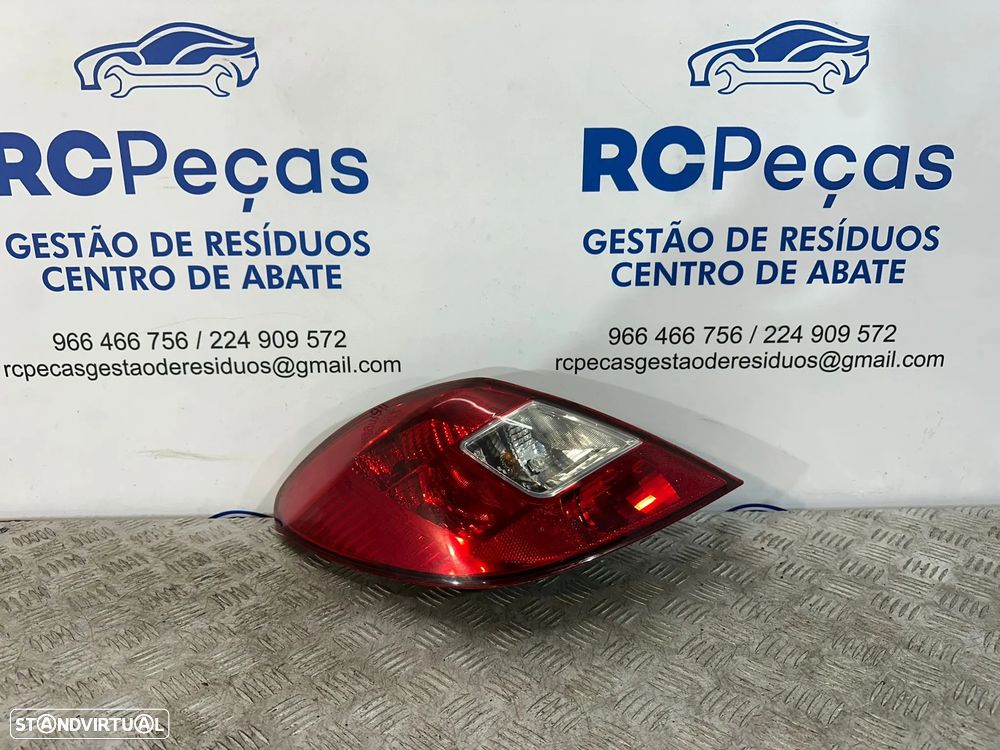 .Conjunto Farolins Tras Traseiros Esquerdo Direito Originais Opel Corsa D 13188047 13188046 2006 - 2010 - 5