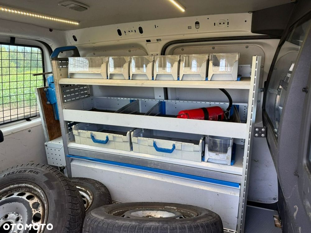 Volkswagen Caddy - 24