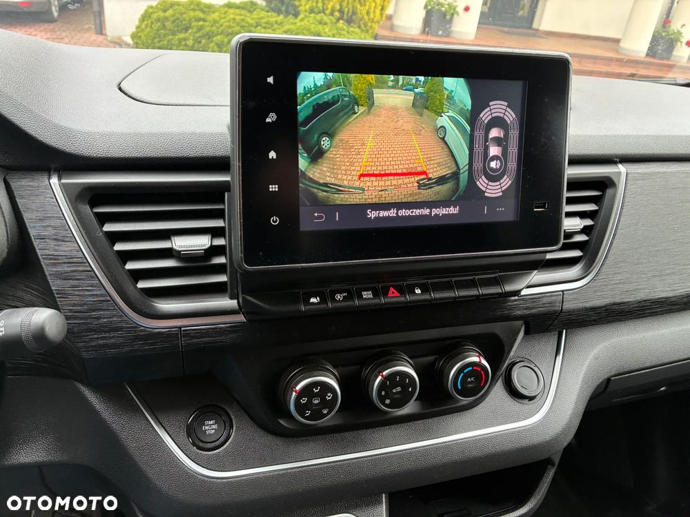Renault Trafic 2.0 dCi Escapade EDC - 9