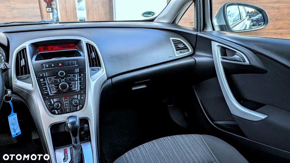 Opel Astra - 9