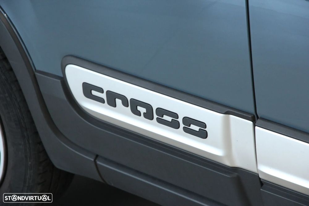 Fiat Panda 1.0 Hybrid Cross - 4