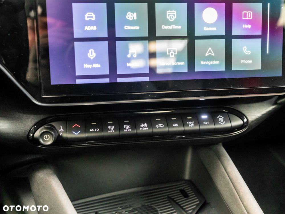 Alfa Romeo Junior 1.2 mHEV Ibrida Intensa eDCT - 28