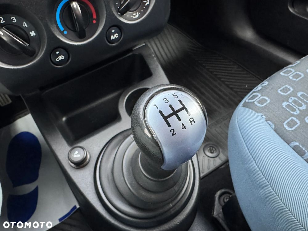 Ford Fiesta 1.4 Fun - 23