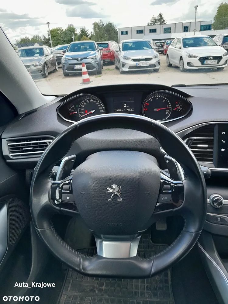 Peugeot 308 1.5 BlueHDi Active S&S EAT8 - 12