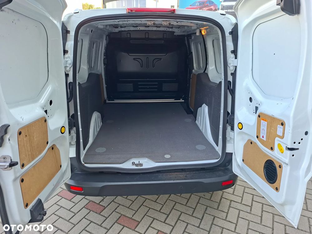 Ford Connect - 32