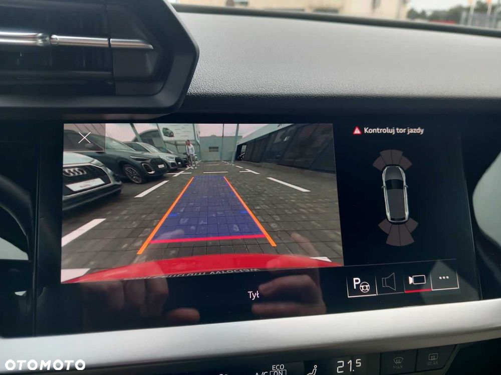 Audi A3 Sportback - 12